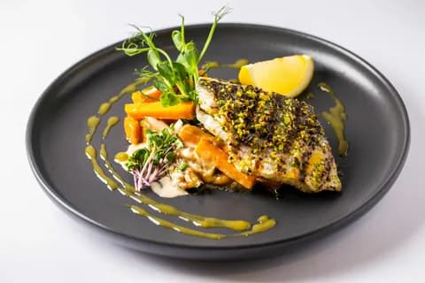 Дорада в хрустящей панировке