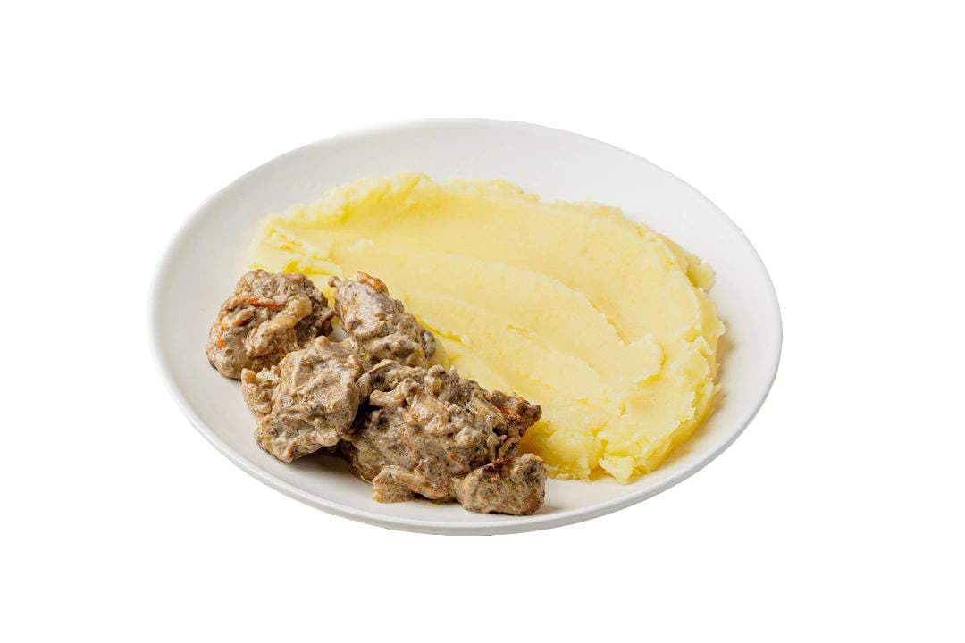 Куриная печень с картофелем в сливочном соусе