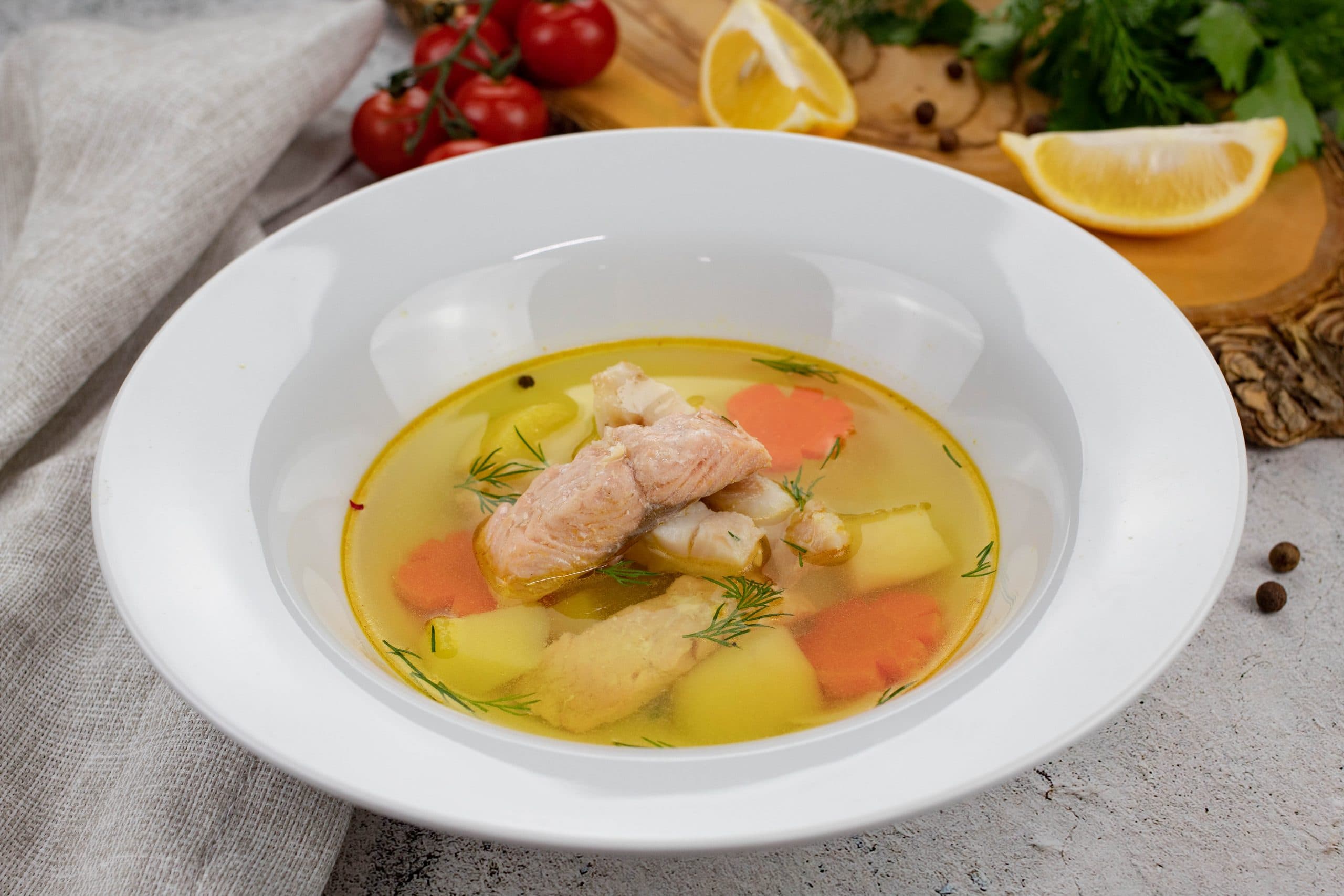 Уха по царски с семгой