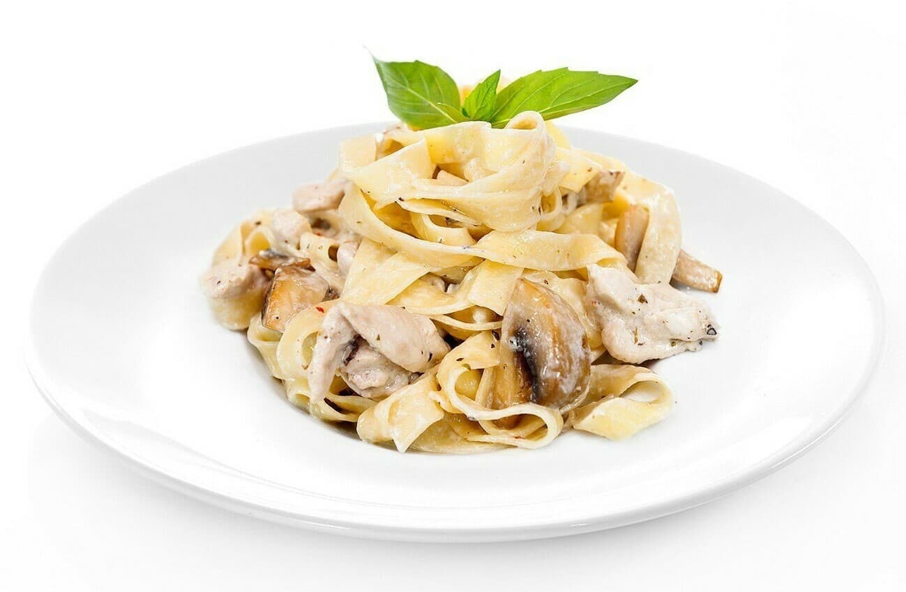 Паста Фетучини с курицей