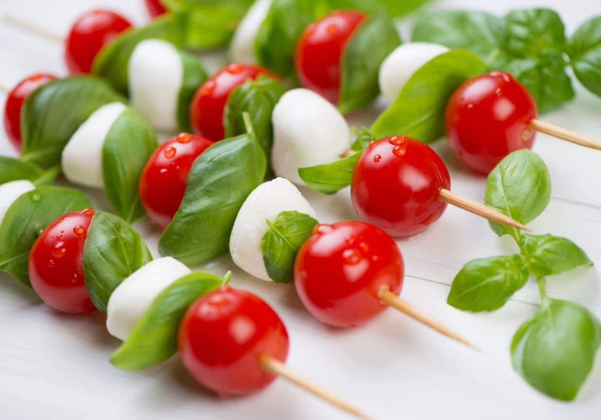 Закуска из фермерской моцарелы