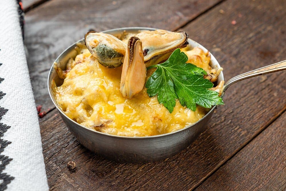 Жульен с морепродуктами